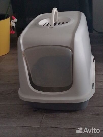 Закрытый лоток для кошек большой