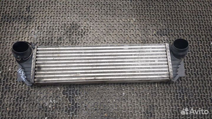 Радиатор интеркулера BMW 5 F10, 2011