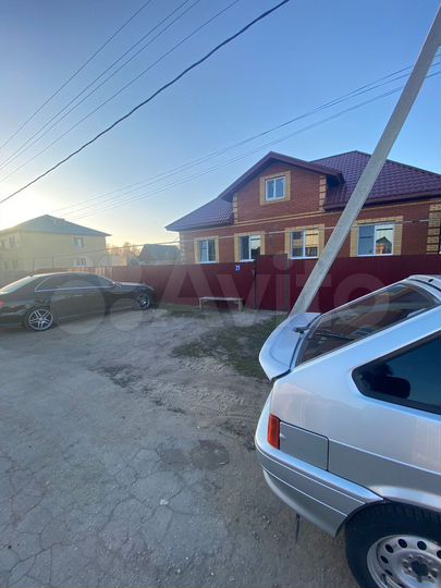 Коттедж 173 м² на участке 8 сот.