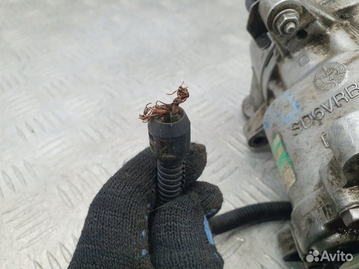 Компрессор кондиционера Peugeot 206 1.4 TU3A 75