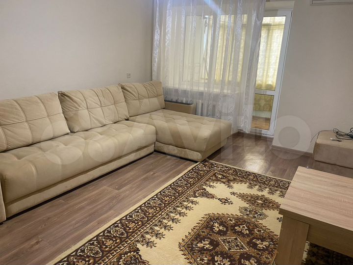2-к. квартира, 53 м², 1/5 эт.
