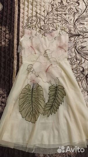 Летнее праздничное платье