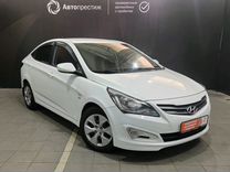 Hyundai Solaris 1.6 MT, 2015, 140 000 км, с пробегом, цена 990 000 руб.