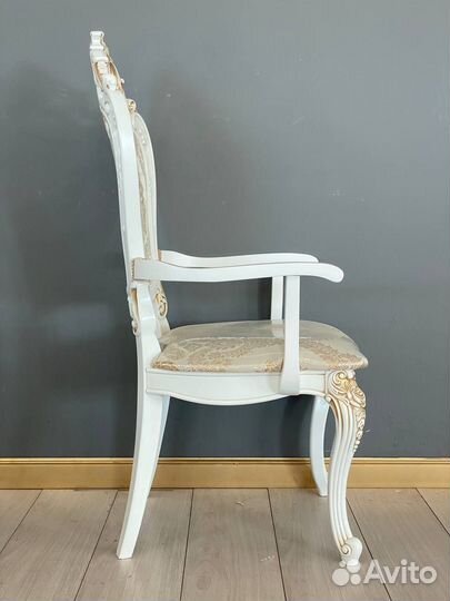 Стул Роза с подлокотниками в цвете слоновая кость