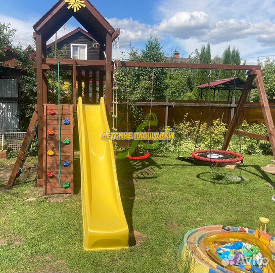 Детская площадка для всей семьи