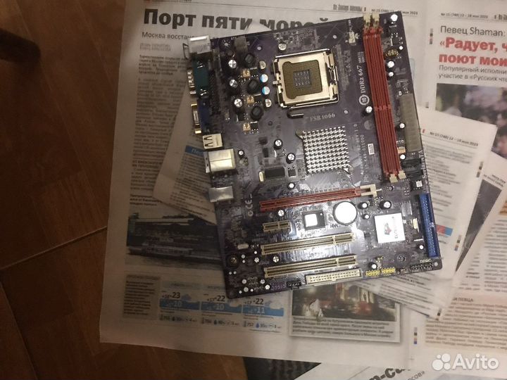 Материнская плата