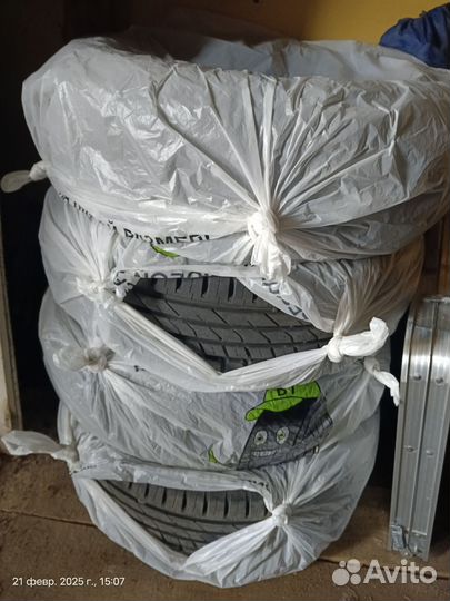 Ikon Tyres Nordman SX3 185/65 R15 88H