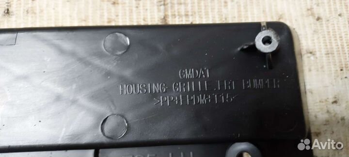 Решетка в бампер левая Chevrolet Aveo 2005-2011