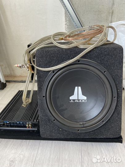 Сабвуфер и усилитель