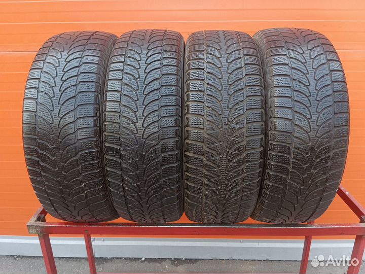 Bridgestone Blizzak LM-80 Evo 235/55 R19