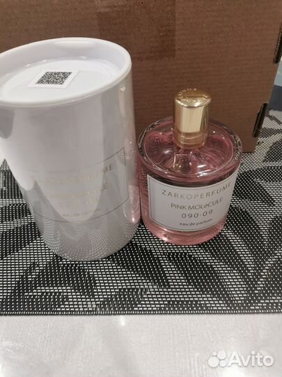 Zarkoperfume pink molecule 090.09