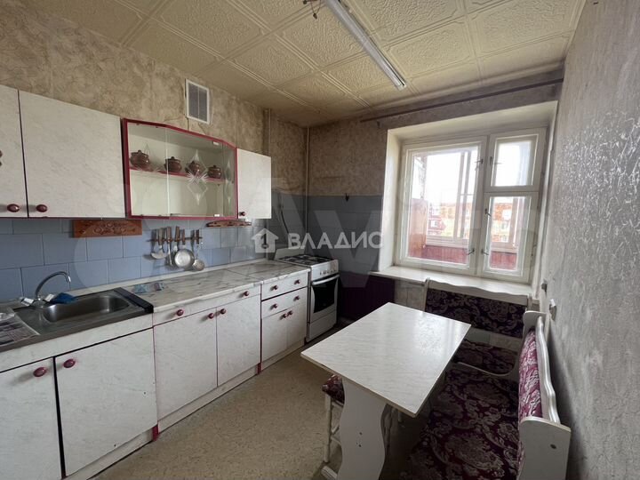 2-к. квартира, 50 м², 8/9 эт.