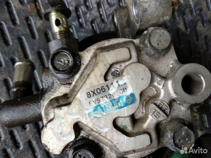 Насос гидроусилителя руля Ford Escape