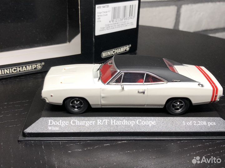 Dodge Charger Hardtop Coupe 1968 1:43 minichamps