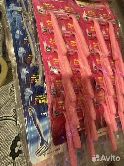 Набор для маникюра,бритвы и туалетная вода