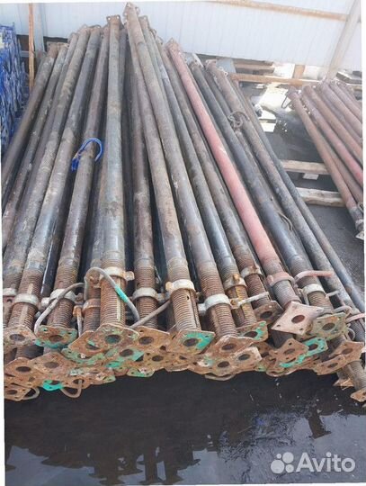 Телескопические стойки для строительных проектов Б/У