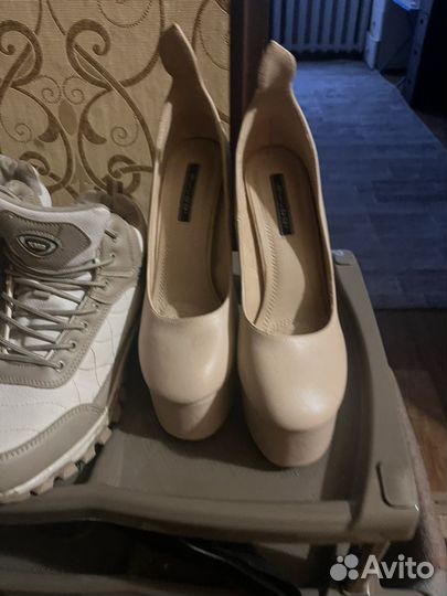 Ботильоны женские 39 размер бежевые