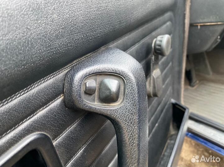 Кнопка регулировки зеркал BMW E30