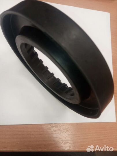 Прокладка верхняя задней пружины Santa-Fe тагаз