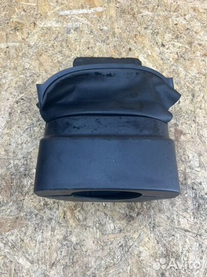 Обшивка рулевой колонки Ford Focus 2 2010