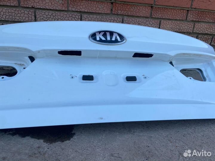 Крышка багажника KIA Rio 3