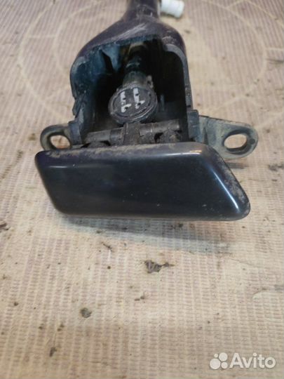 Форсунка омывателя фар левая Mitsubishi Outlander