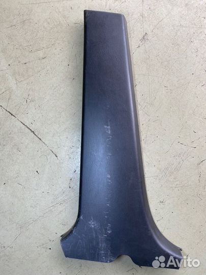 Обшивка салона левая Toyota Harrier MCU15 2002