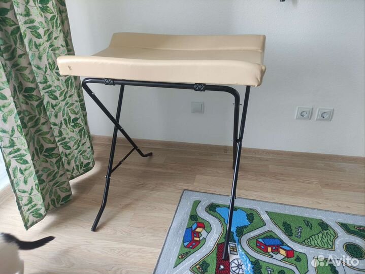 Пеленальный столик складной