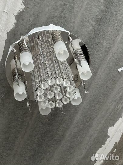 Люстра потолочная