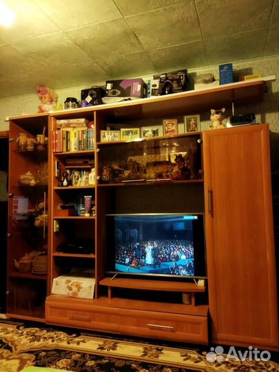 Продам стенку бу