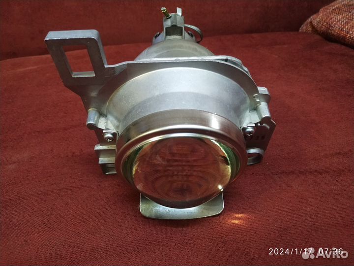 Оригинальная линза левая на Nissan Murano z50