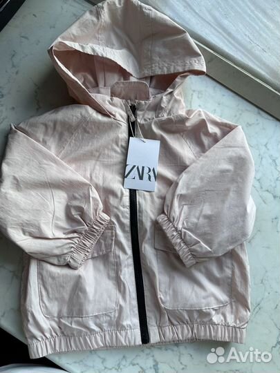 Куртка Zara 3-4 года новая