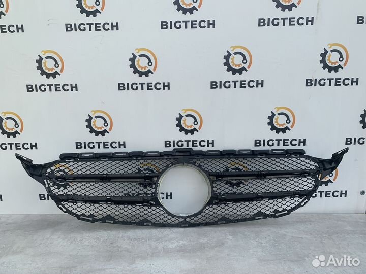 Решетка радиатора Mercedes A2058880023