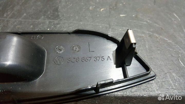 Кнопка стеклоподъемника задняя левая Volkswagen