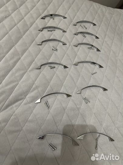 Мебельные ручки 40 штук