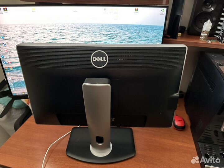 Монитор dell 23 в хорошем состоянии