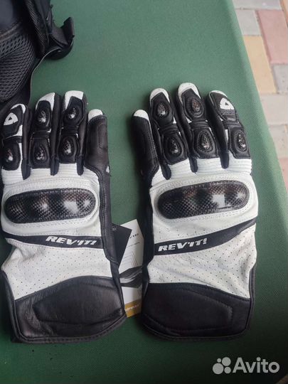 Перчатки для мотоцикла