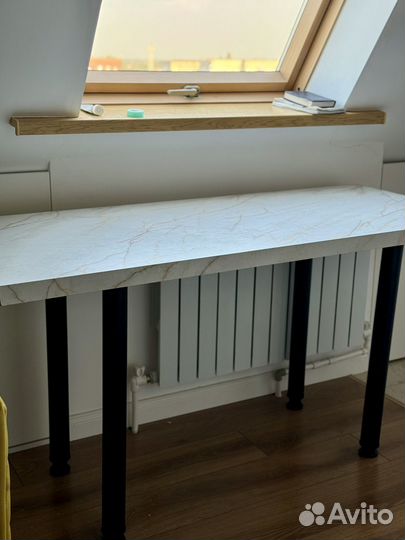 Кухонный стол