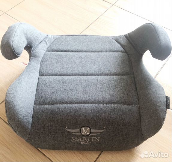 Бустер автомобильный детский с креплением изофикс