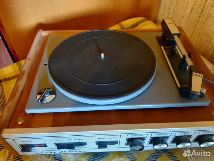 Электрофон Аккорд-201 Стерео, с родными колонками