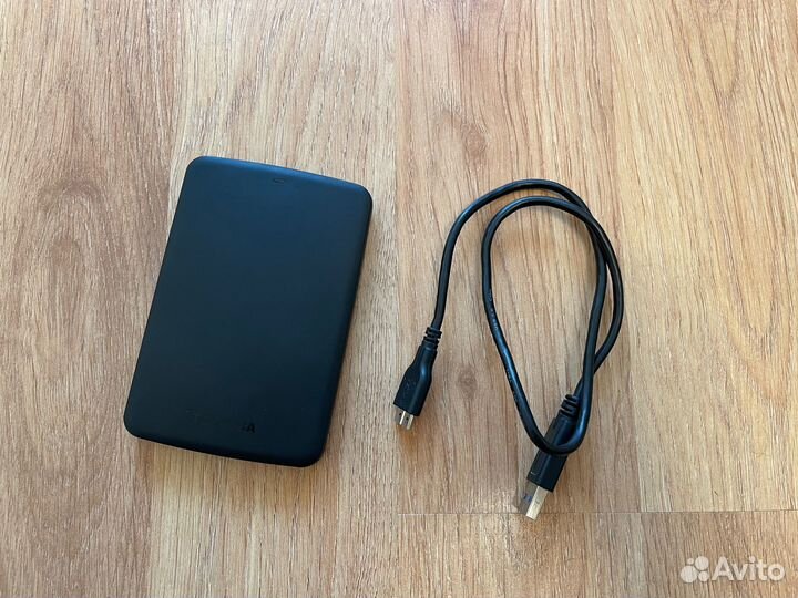 Toshiba 500 гб Внешний жёсткий диск hdtb305EK3AA