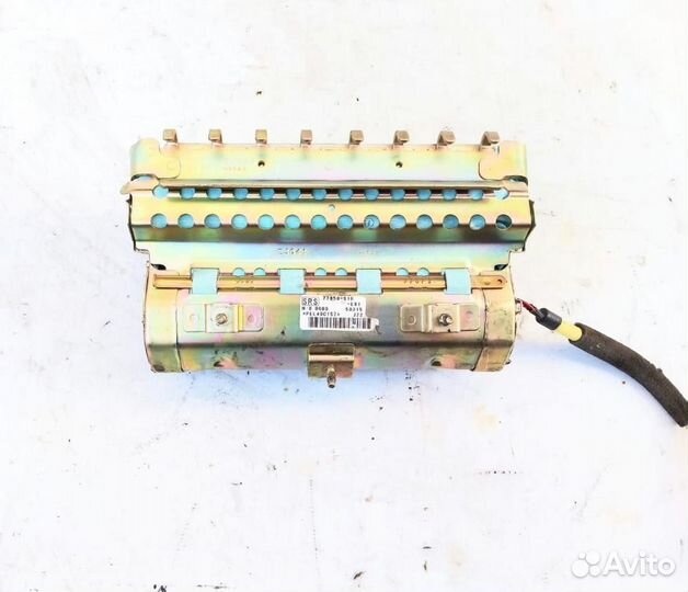 Подушка безопасности пассажирская (в торпедо) для