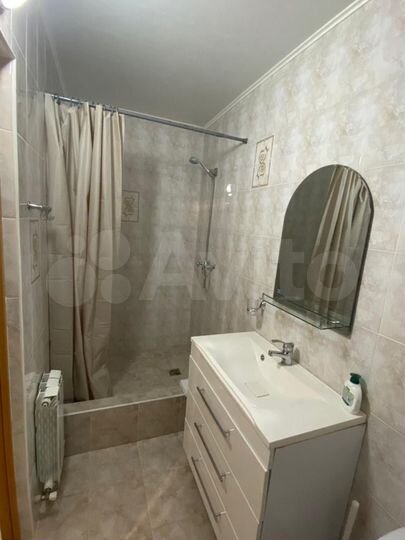 Комната 40 м², 2/2 эт.