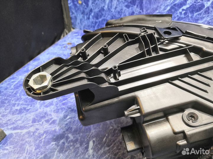Фара Mercedes W213 W238 C238 Мерседес в213