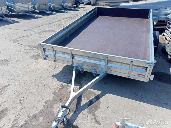 Прицеп Спутник 3,5*2 без тента и дуг