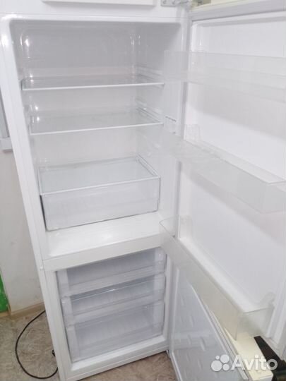 Холодильник samsung