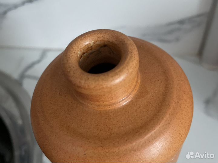 Шикарная коллекционная бутылка из глины