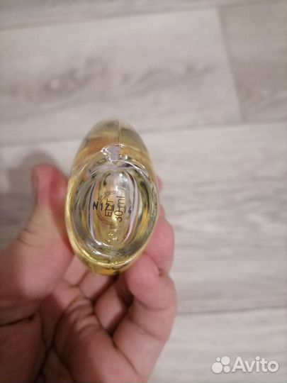 Scent essence blooming lotus