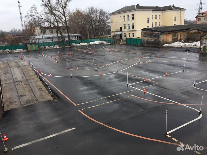 Автошкола за рынком