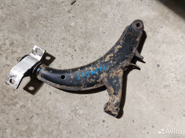 Рычаг передний левый Subaru Forester SF5